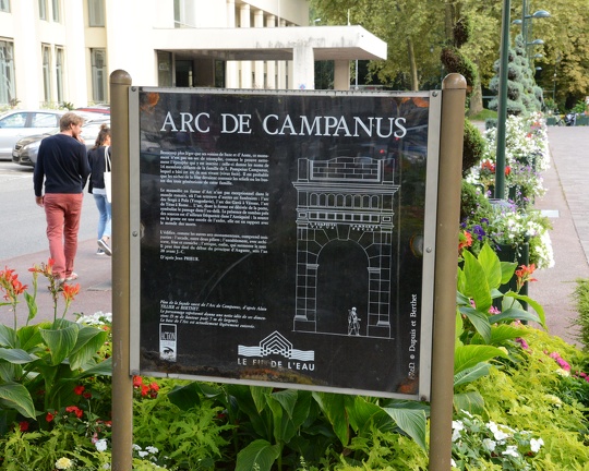 Arc de Campanus Sign